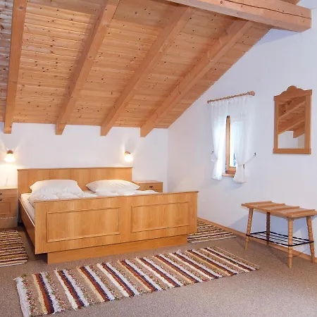 Holiday Waldferiendorf - Rgn103 רוגן